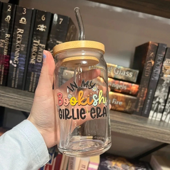 NEW In My Bookish Era Glass with Bamboo Lid and Straw - Picture 1 of 4
